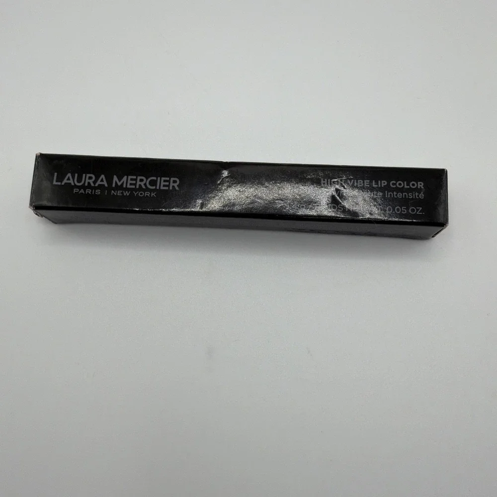 Laura Mercier High‎ Vibe Lip Color 104 Charm New In Box